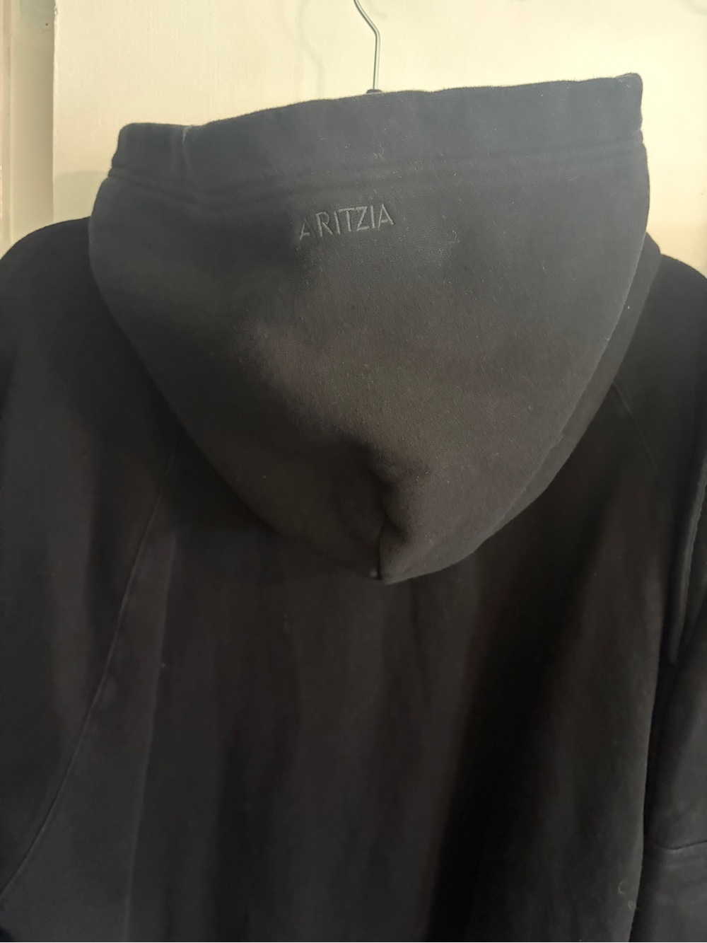 Aritzia Sweatfleece Mega Set Hoodie L + Cargo Jogger XL Black - Picture 6 of 9